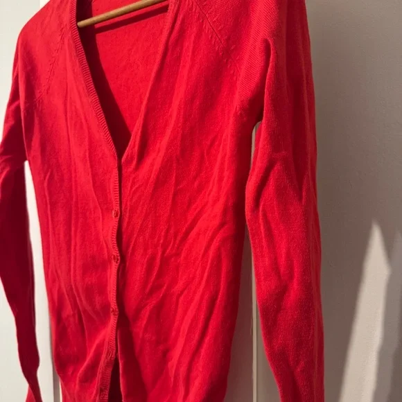 Zara Red Sweater - Picture 6 of 7